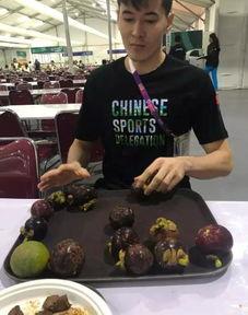 新疆男网红吃瓜爆料,揭秘娱乐圈幕后真相