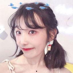 吃瓜女网红图片头像真人,揭秘网红头像背后的真实人生